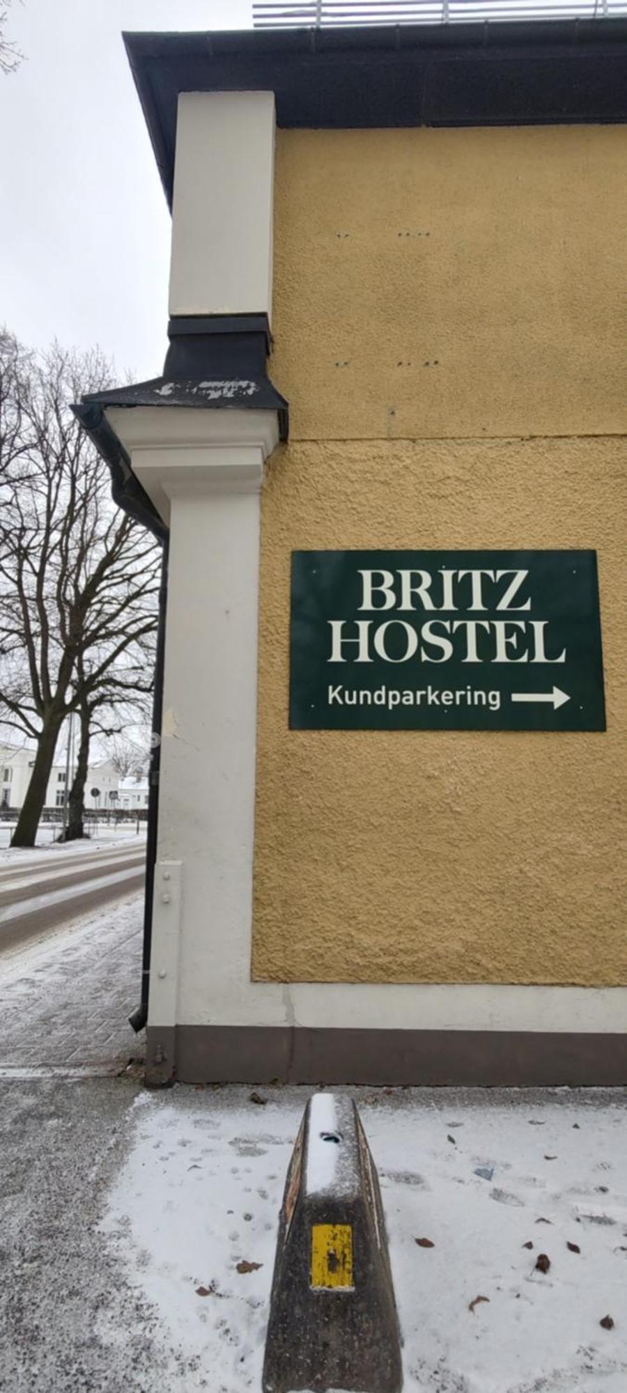 Britz Hostel Kristinehamn Buitenkant foto